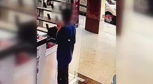 Bursa'da cadde ortasında beyzbol sopalı kavga!