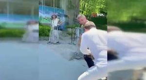 Alkollü sürücü uygulamadan kaçarken refüje çıktı