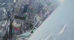Kulenin Zirvesinde Çılgın Selfie