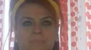 İzmirli DAMLA canlı performans Yar İyiki Varsın)