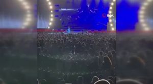 Bursa'da park halindeki otomobil bir anda alev aldı!