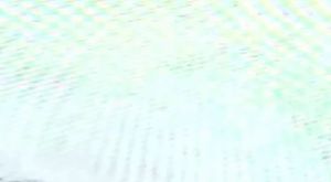 Öğrencinin üzerine kar kütlesi düştü!