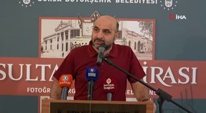 Bursa'da saatçi Muhammed ırkçılığa tepki gösterdi