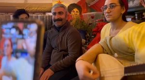 Fransa Paris’te Süresiz Açlık Grevi Direnişi Çadırı Yeni Bir Mücadele Haftasını Da Coşkuyla Karşıladı