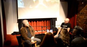 Yatak odasına girdik !