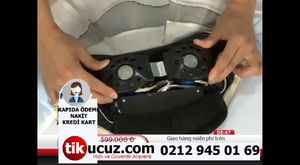 Omuzda Masaj Yapan Şal Kıyafet