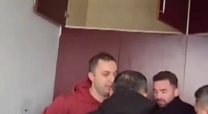 Havaifişek elinde patladı!