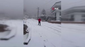 Yardımsever hırsız kamerada