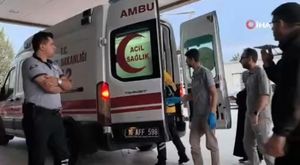 Bursa'da Cumhuriyet Caddesi'nde güpegündüz hırsızlık! Kasa kasa götürdüler