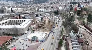 Depremin 69. saatinde yeni bir mucize: BUSKİ ekipleri enkazdan çıkardı…