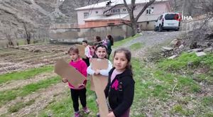 Jandarma, tatil bölgelerinde suça ve suçluya göz açtırmıyor