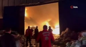 KIZINA MERDİVENDE TEKME ATAN BABAYA HAPİS CEZASI