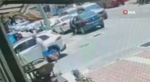 Burdur'da taksiciye bıçaklı saldırı