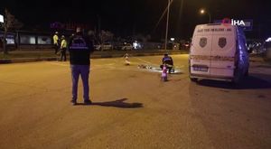Adana'da genç kızlar tekme ve yumruklarla kavga etti