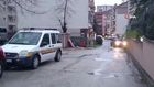 Eşi tarafından darp edilen kadın çocuğu ile birlikte camiye böyle sığındı