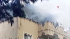 Sosyal yardımlarla geçinen karısını cezaevinden çıkıp öldürdü