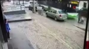 Yol verme kavgası sokağı ringe çevirdi..