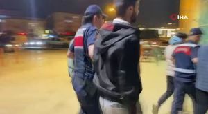 Bursa'da motosiklet ile cip kafa kafaya çarpıştı