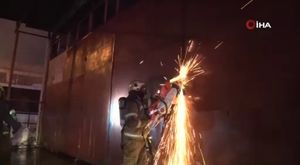 Tamire gelen otomobil, otobüsün sıkıştırmasıyla takla attı