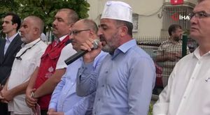 Kedi, işçinin dönerini çaldı