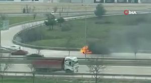 Bursa'da istenen seviyede satışı yapılamayan kurbanlıklar için satıcılar indirim yaptı