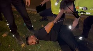 Bursa'da boğulmak üzere olan genci vatandaşlar kurtardı!