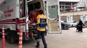 Bursa'da sokaklar gündüz insanların, gece atların!