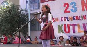 İSTİKLAL MARŞI’NI ÖYLE BİR OKUDU Kİ 