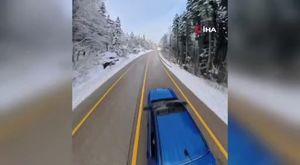 Alkollü maganda vincin tepesine çıkıp alkış istedi