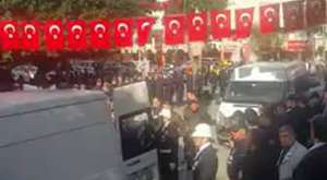 Mersin Şehidine Ağladı