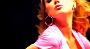 Sibel Can - Kış Masalı (Official Music Video) 