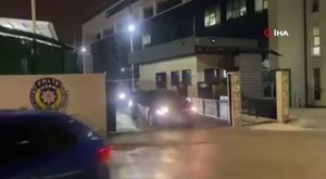 Bursa'da düğün salonundaki küçük hırsız kameralara yakalandı