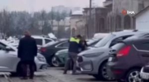 Yolcu dolu minibüs ciple çarpıştı, 11 kişi yaralandı