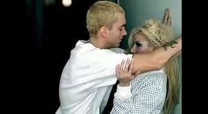 Christina Aguilera featuring Redman - Dirrty