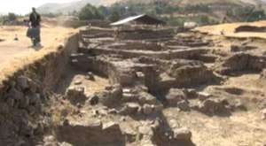 Bitlis Kalesi'nde kazı çalışmaları devam ediyor