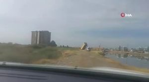 BAŞKANIN SOFRASI TEPKİ ÇEKTİ: ''YİYİN EFENDİLER, YİYİN!''