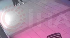 Havaifişek elinde patladı!