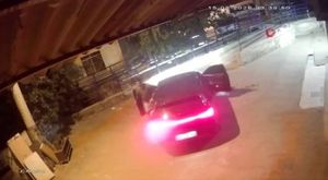 DAMADIN ÜSTÜNE MOTOR YAĞI DÖKTÜLER