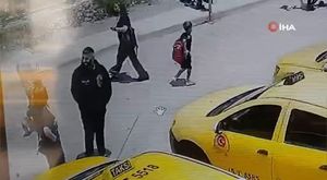 Çocukların okuma bayramında veliler böyle kavga etti