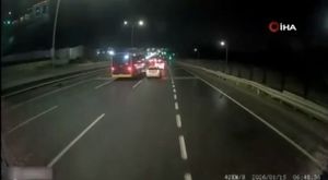 Bursa'da esrarengiz ölüm...Evinin önünde silahla vurulmuş halde bulundu