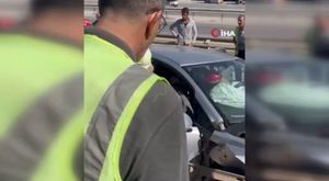 Bursa'da belediyenin istihdam ettiği çekçekçiler ayda 400 ton katı atık topluyor