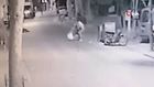 Adana'da bir kişi tartıştığı şahsı bayıltana kadar dövdü