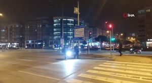 Bursa'da devrilen TIR'ına otomobil çarpan şoför: Telefonun feneriyle durdurmaya çalıştım