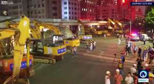 Watch As 100 Plus Chinese Excavators Dismantle A Bridge İn East China Over A Night