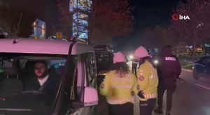 TIR'a çarpan otomobilin sürücüsü hayatını kaybetti