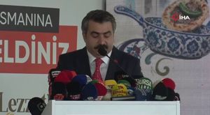 Bursa'da belediyenin istihdam ettiği çekçekçiler ayda 400 ton katı atık topluyor