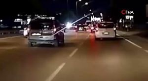 Bursa'da 1. kattan düşen çocuğu çuvallar korudu