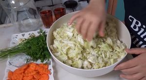 Salatalık Turşusu Nasıl Yapılır