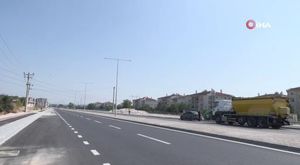 Sivas'ta göçmenleri taşıyan otobüs devrildi!