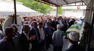 Bursa'da korkunç kaza: Motosikletli genç kamyonun altına girdi!